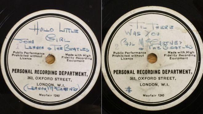 _88457121_beatlesrecord