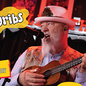 Shinyribs plays the uke and sings